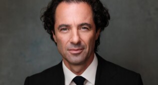 Créateur : https://ivanweiss.london/ Droits d'auteur : ivanweiss.london